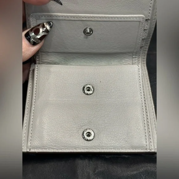 MCM Grey Bifold wallet with coin purse VISETOS ORIGINAL FLAP WALLET EUC - Picture 3 of 13